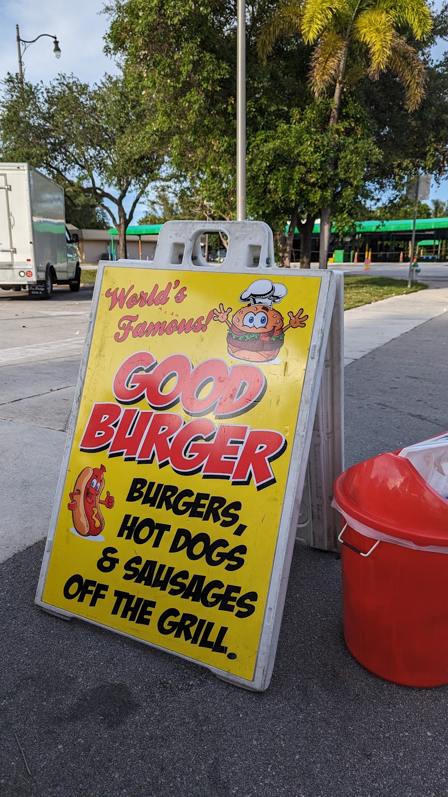 The Original Good Burger | restaurant | 1500 N Federal Hwy, Hollywood, FL 33020, USA | 7542752261 OR +1 754-275-2261