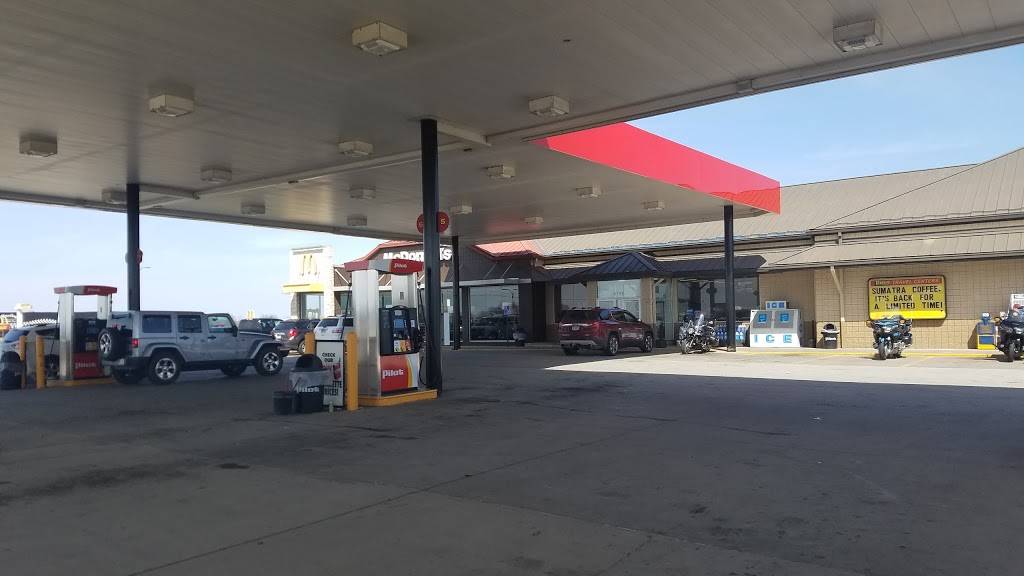 Pilot Travel Center | restaurant | 6158 US-223, Ottawa Lake, MI 49267, USA | 7348541772 OR +1 734-854-1772