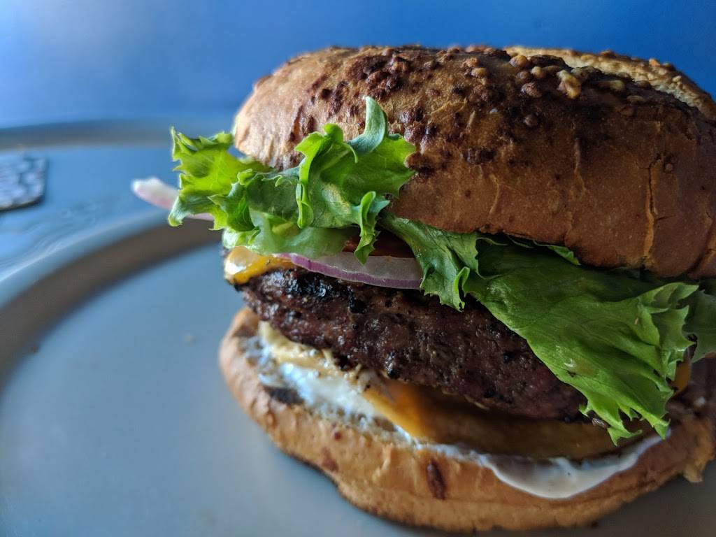 Blue 42 Sports Bar & Grill | restaurant | 148 N 20th Ave, Cornelius, OR 97113, USA | 5033594822 OR +1 503-359-4822