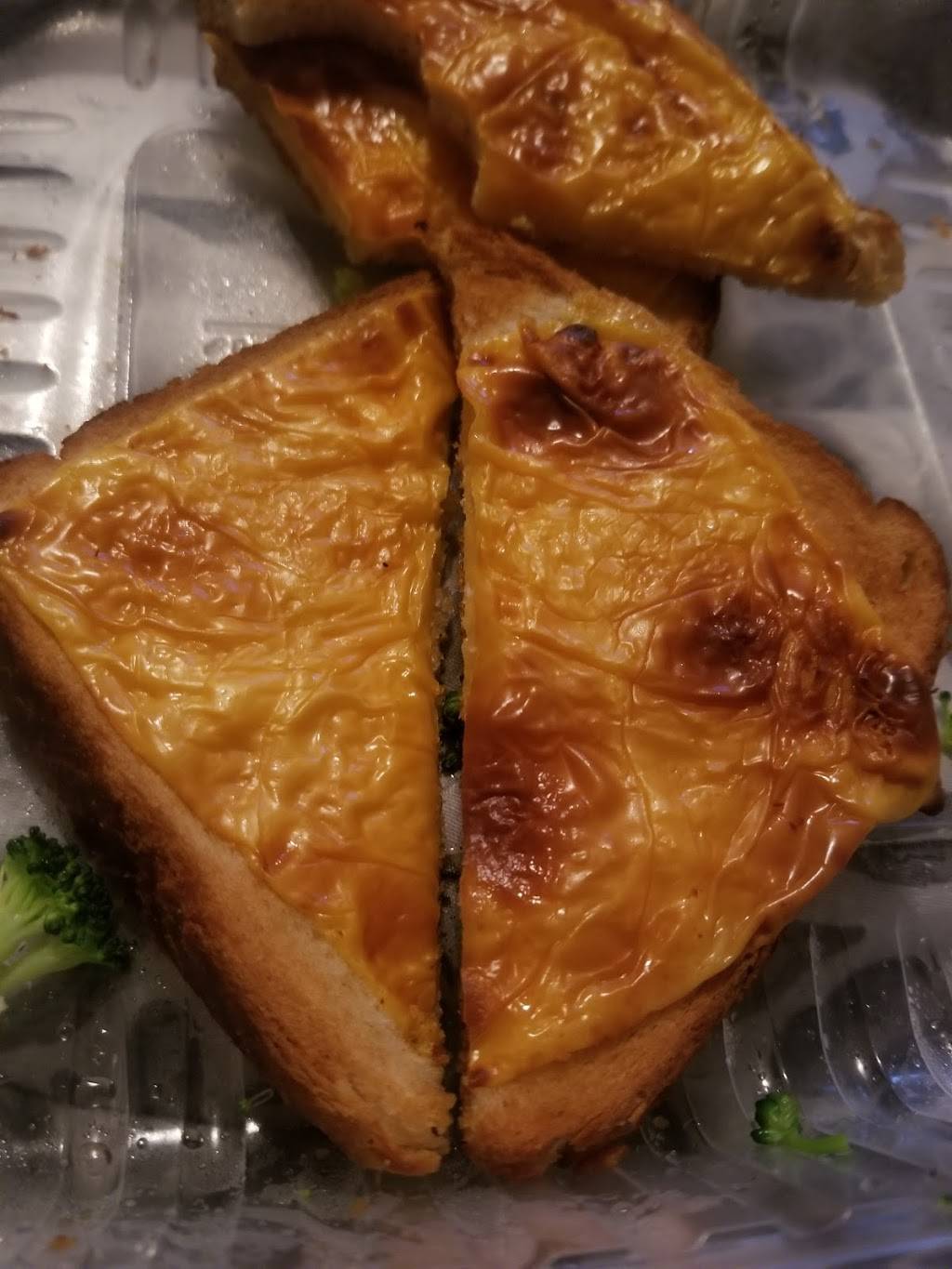 Chilis Grill & Bar | restaurant | 14534 S Military Trail, Delray Beach, FL 33484, USA | 5612706444 OR +1 561-270-6444