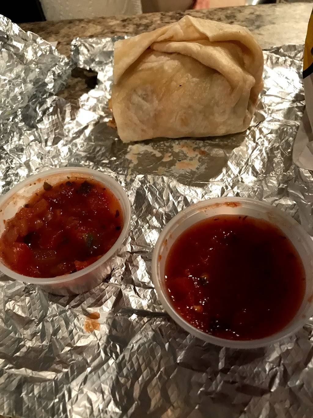 Moes Southwest Grill | restaurant | 2312 McFarland Blvd E, Tuscaloosa, AL 35404, USA | 2053421487 OR +1 205-342-1487