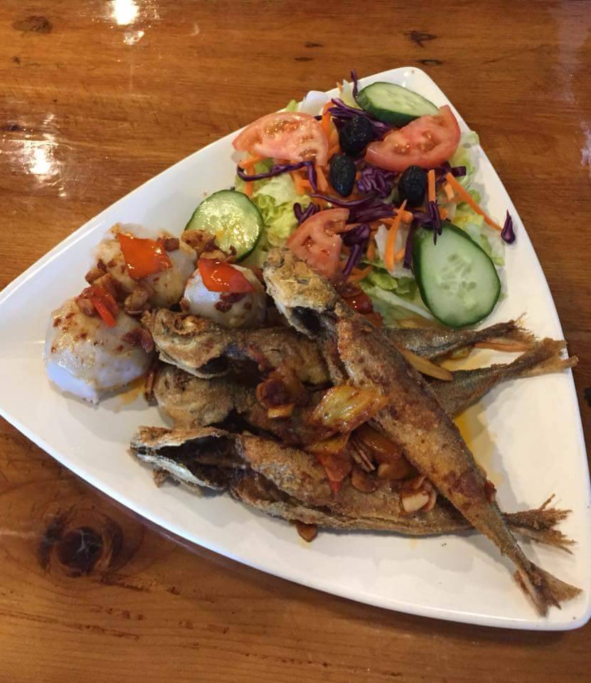 2 Bicas | restaurant | 2 Fisherman Dr, Brampton, ON L7A 1B5, Canada | 9054974005 OR +1 905-497-4005