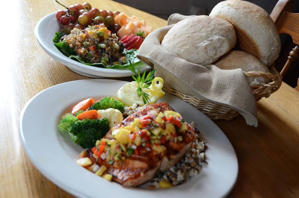 The Old Feed Mill | restaurant | 114 Cramer St, Mazomanie, WI 53560, USA | 6087954909 OR +1 608-795-4909