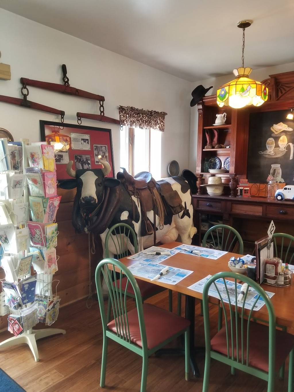 Creekside Pleasantville Diner | restaurant | 2644 W Philadelphia Ave, Oley, PA 19547, USA | 6106894300 OR +1 610-689-4300