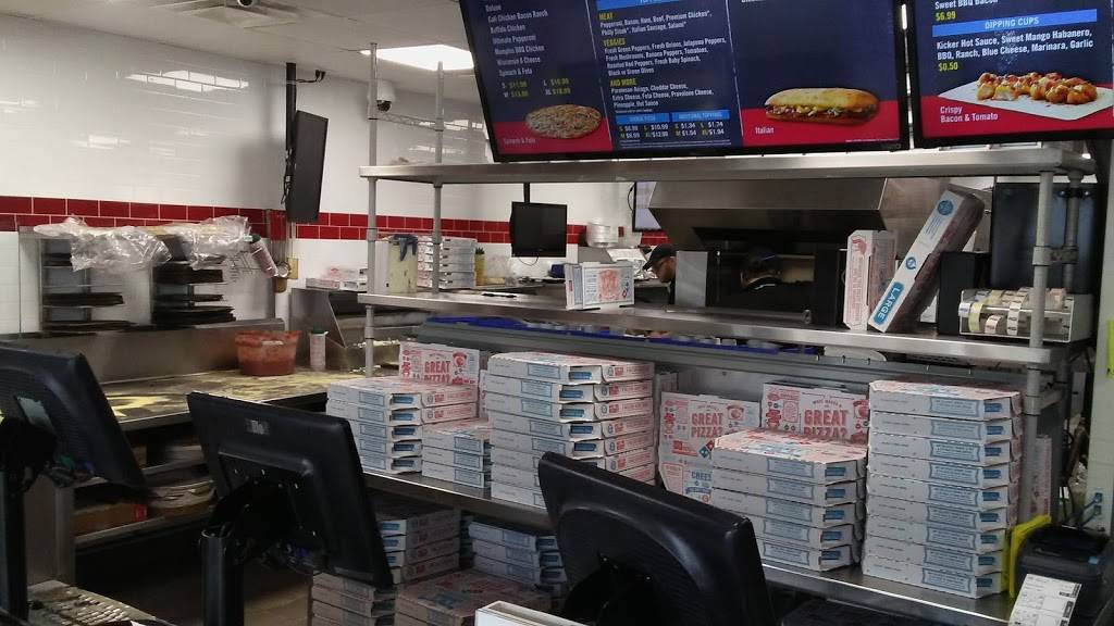 Dominos Pizza | meal delivery | 2218 N Town E Blvd, Mesquite, TX 75150, USA | 9726135300 OR +1 972-613-5300