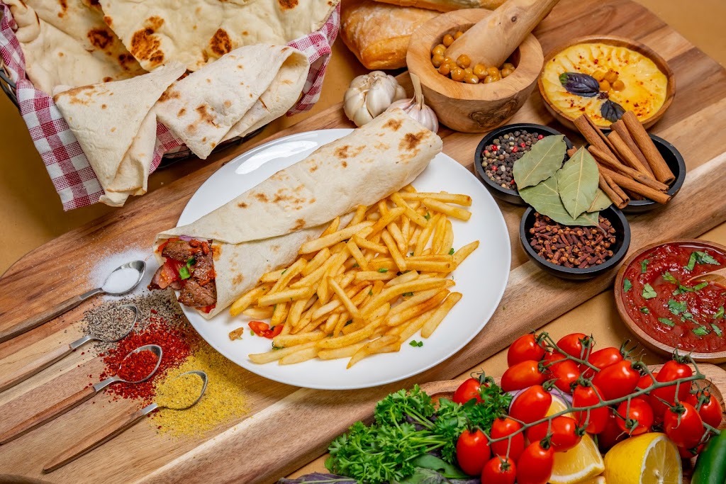 Grub Zone @ NoHo | restaurant | 12515 Victory Blvd, North Hollywood, CA 91606, USA | 7477884782 OR +1 747-788-4782