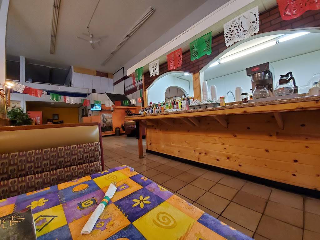 El Paraiso Latino Market | restaurant | 102 N 1st St # 1, Montevideo, MN 56265, USA | 3202699807 OR +1 320-269-9807