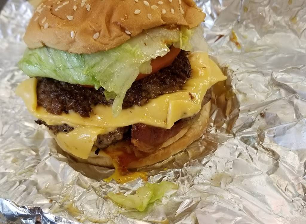 Five Guys | meal takeaway | 9500 Dorchester Rd, Summerville, SC 29485, USA | 8438758035 OR +1 843-875-8035