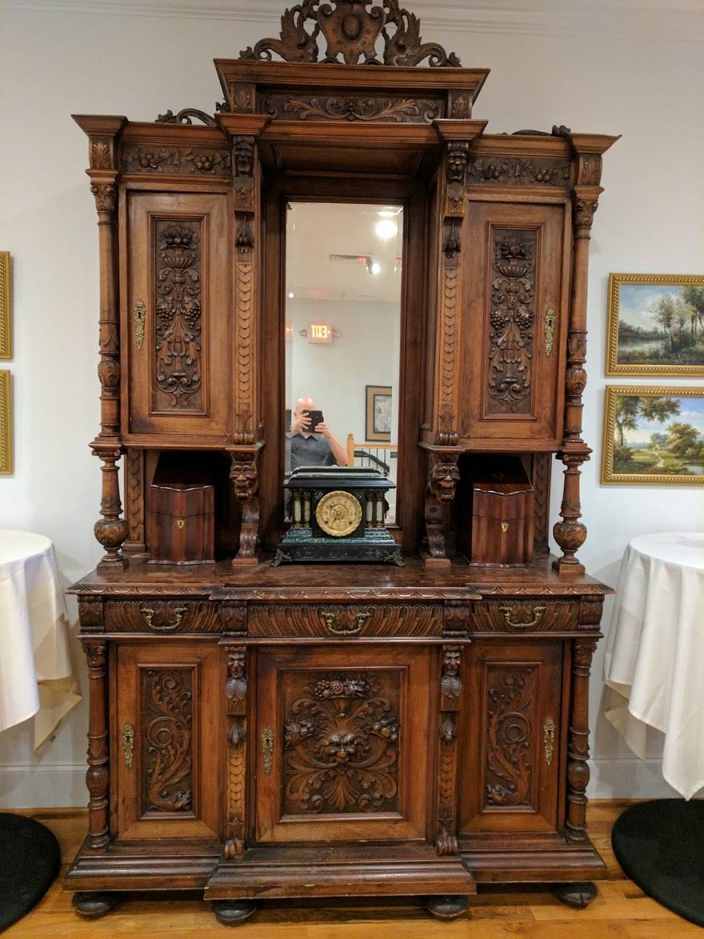 Mannings Restaurant | restaurant | 406 E Main St, Clayton, NC 27520, USA | 9195857005 OR +1 919-585-7005