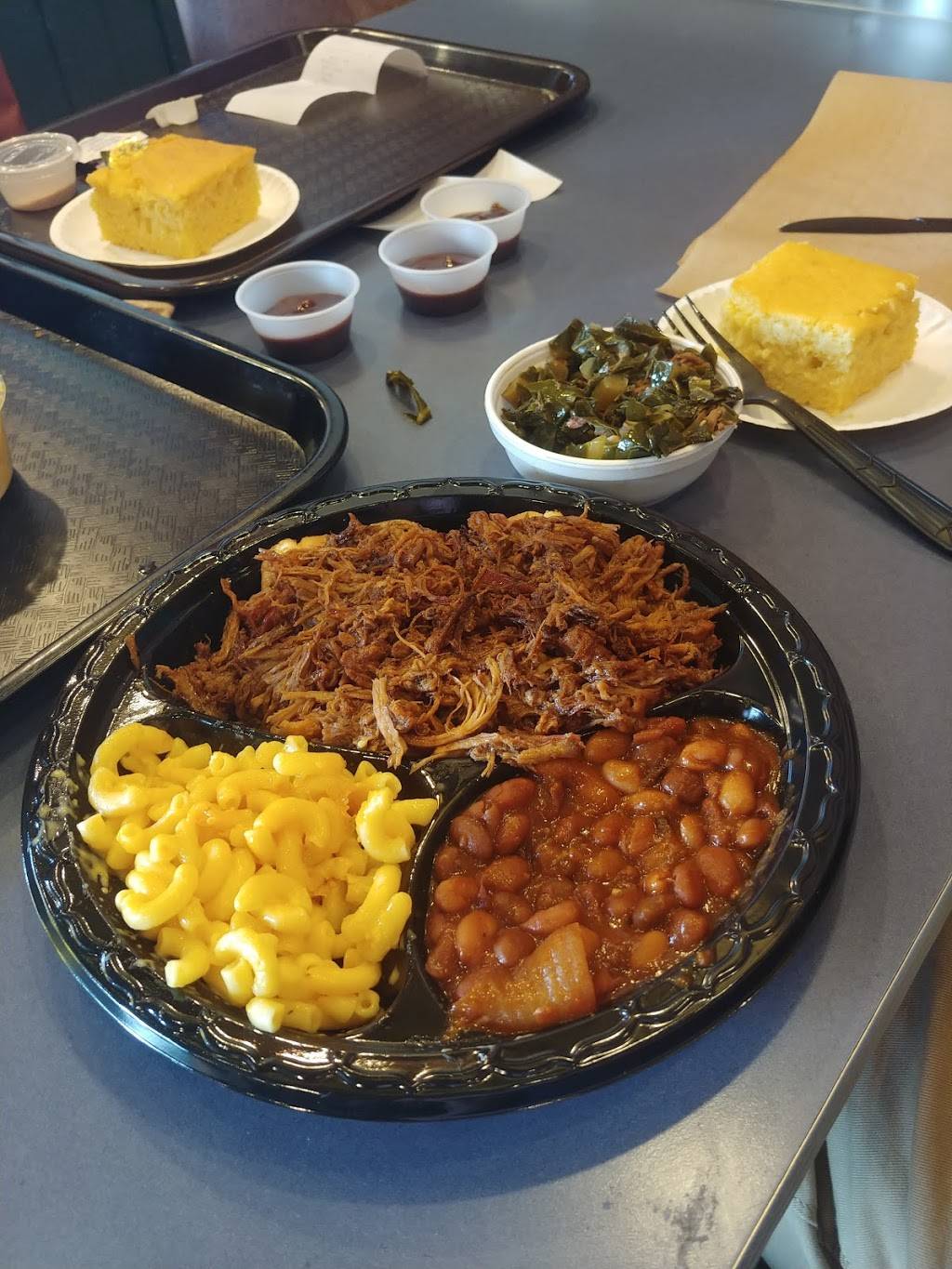 Tennessees Real BBQ Real Fast | restaurant | 260 Andover St, Peabody, MA 01960, USA | 9789779977 OR +1 978-977-9977