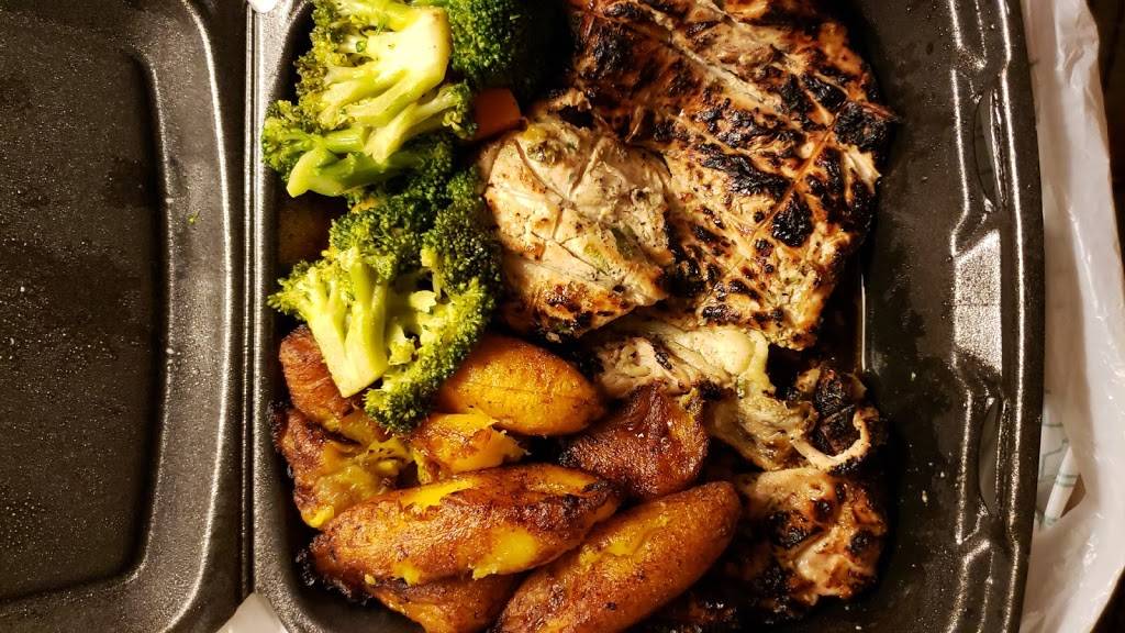 Limas Chicken - Annapolis | restaurant | 1901 West St #102, Annapolis, MD 21401, USA | 4102675491 OR +1 410-267-5491