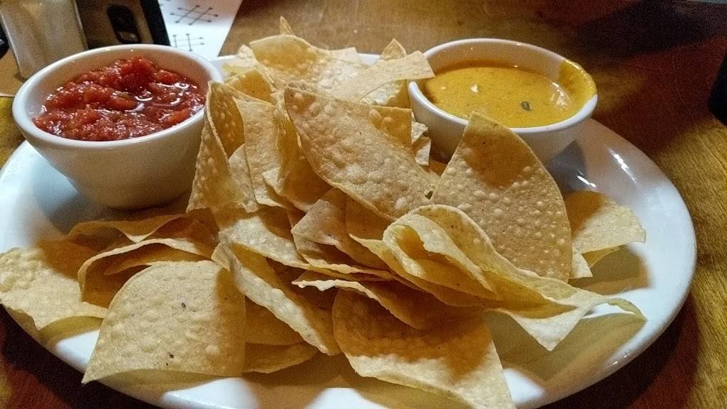 Heartland Pub & Grill | restaurant | 13100 Colony Pointe Blvd, Piedmont, OK 73078, USA | 4052830083 OR +1 405-283-0083