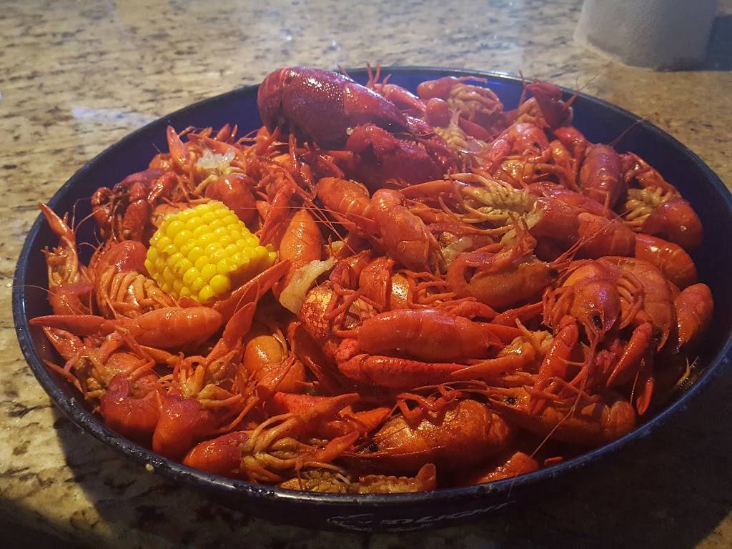 Chulas Sports Cantina | restaurant | 9501 Southwest Fwy, Houston, TX 77074, USA | 7137773400 OR +1 713-777-3400