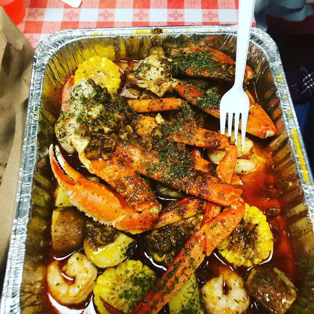 Crazy Cajun Crabs | restaurant | 6194 W Sample Rd, Coral Springs, FL 33067, USA | 9544154810 OR +1 954-415-4810