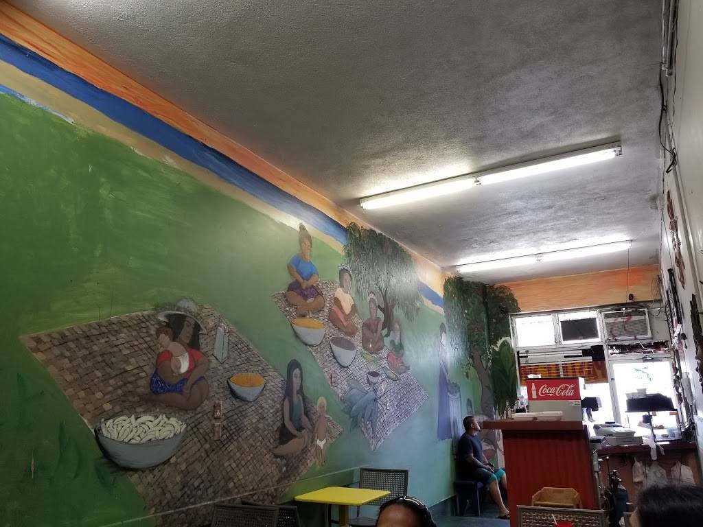 The Pastele Shop | restaurant | 2101 N School St # C, Honolulu, HI 96819, USA | 8088476969 OR +1 808-847-6969