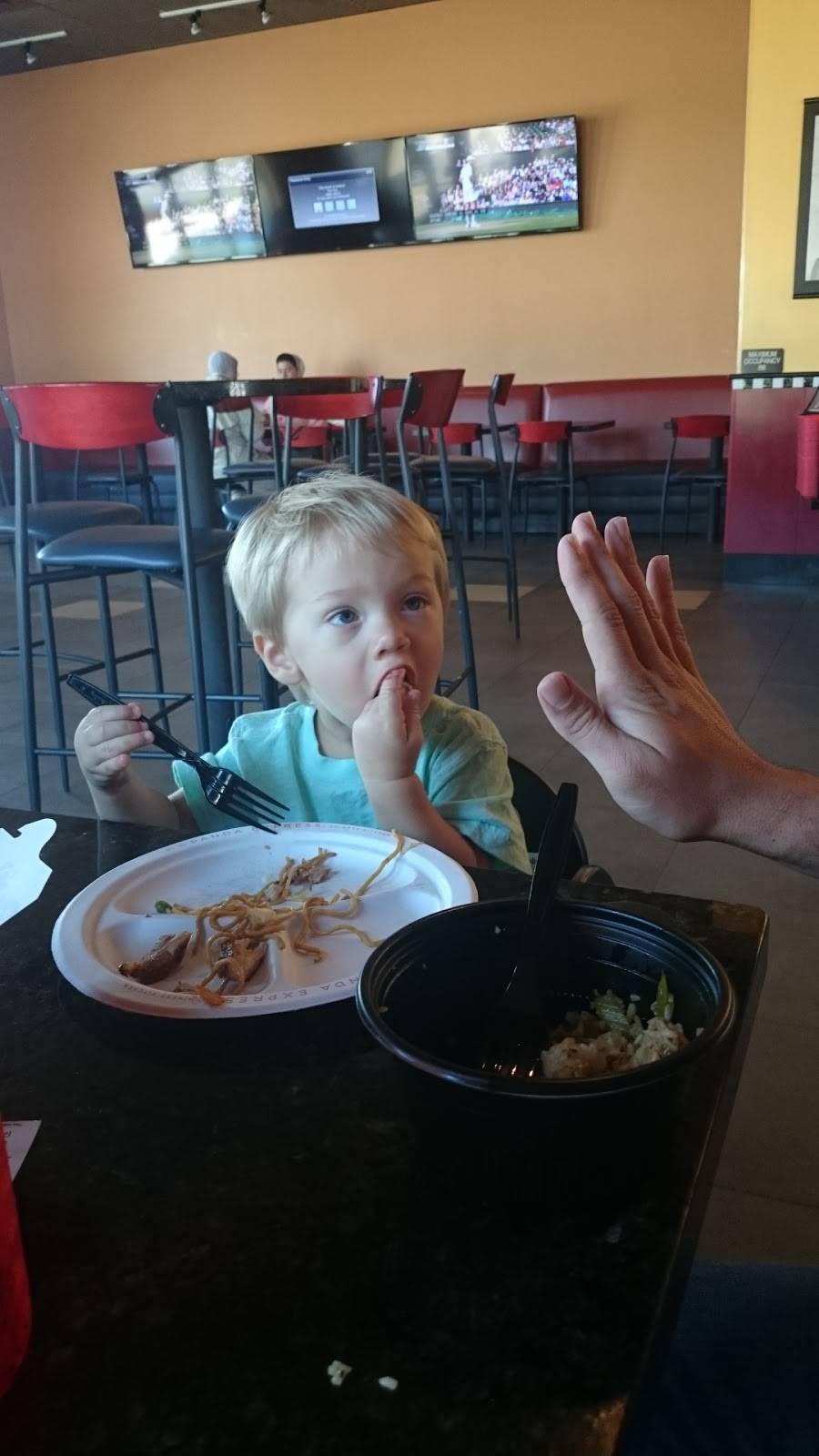 Panda Express | restaurant | SHOPPES, 7352 W 135th St, Overland Park, KS 66224, USA | 9138149686 OR +1 913-814-9686