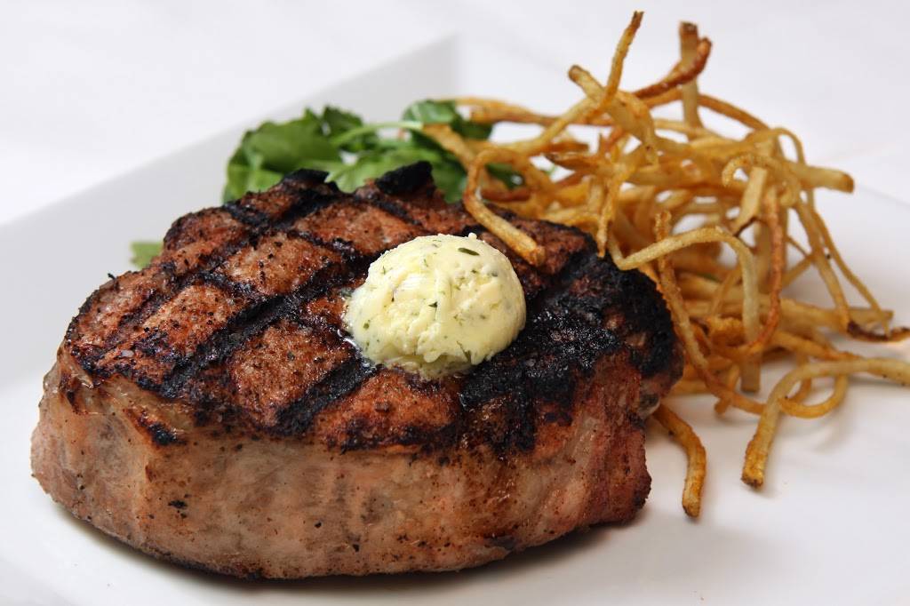 Milwaukee ChopHouse | restaurant | 633 N 5th St, Milwaukee, WI 53203, USA | 4142262467 OR +1 414-226-2467