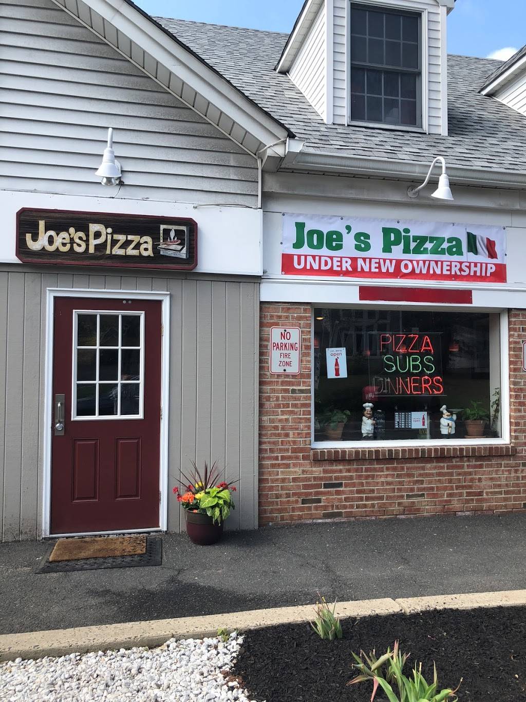 Joes Pizza | restaurant | 1938 Washington Valley Rd, Martinsville, NJ 08836, USA | 7324693356 OR +1 732-469-3356