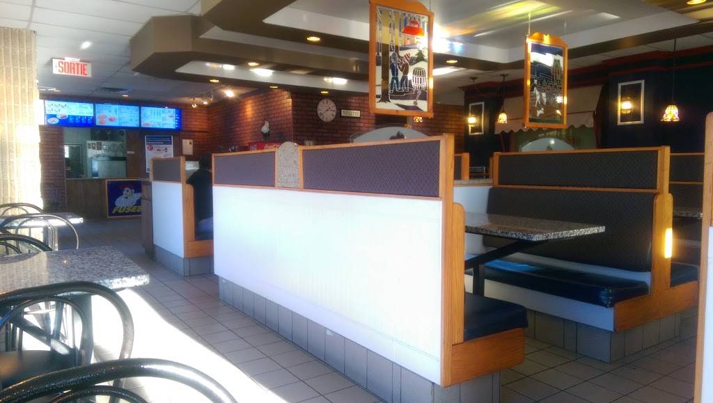 Rôtisseries Fusée | restaurant | 8730 Boulevard Henri-Bourassa, Québec, QC G1G 4E3, Canada | 4186244111 OR +1 418-624-4111