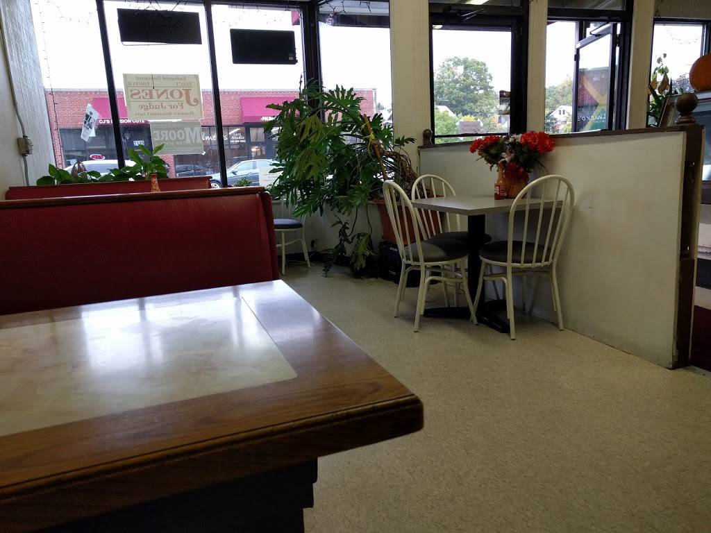 Island Style | restaurant | 2144 Noble Rd, Cleveland, OH 44112, USA | 2168514500 OR +1 216-851-4500