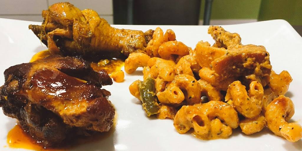 Tropical Revival Restaurant & Catering | restaurant | 12-40 Clintonville St, Flushing, NY 11357, USA | 3475021802 OR +1 347-502-1802