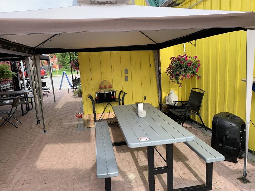 Big Joes Q | restaurant | 31.5 Robinson St, Port Burwell, ON N0J 1T0, Canada | 2262365146 OR +1 226-236-5146