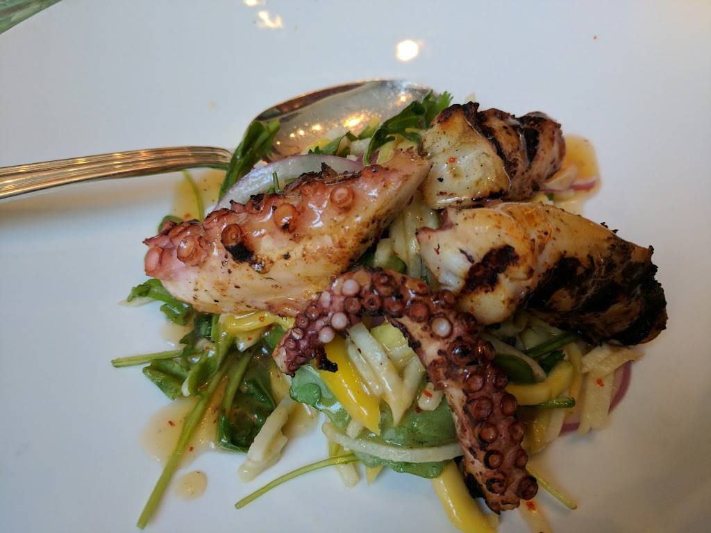 The Oceanaire Seafood Room | restaurant | 1201 F St NW, Washington, DC 20004, USA | 2023472277 OR +1 202-347-2277