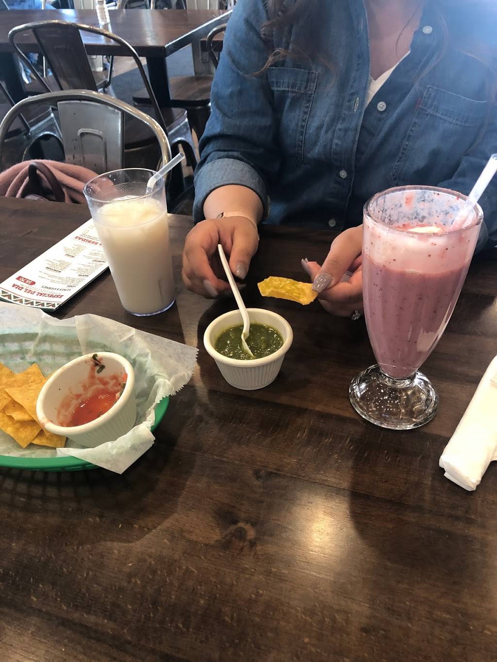 Tulcingo | meal delivery | 95-58 Roosevelt Ave, Jackson Heights, NY 11372, USA | 7184240404 OR +1 718-424-0404