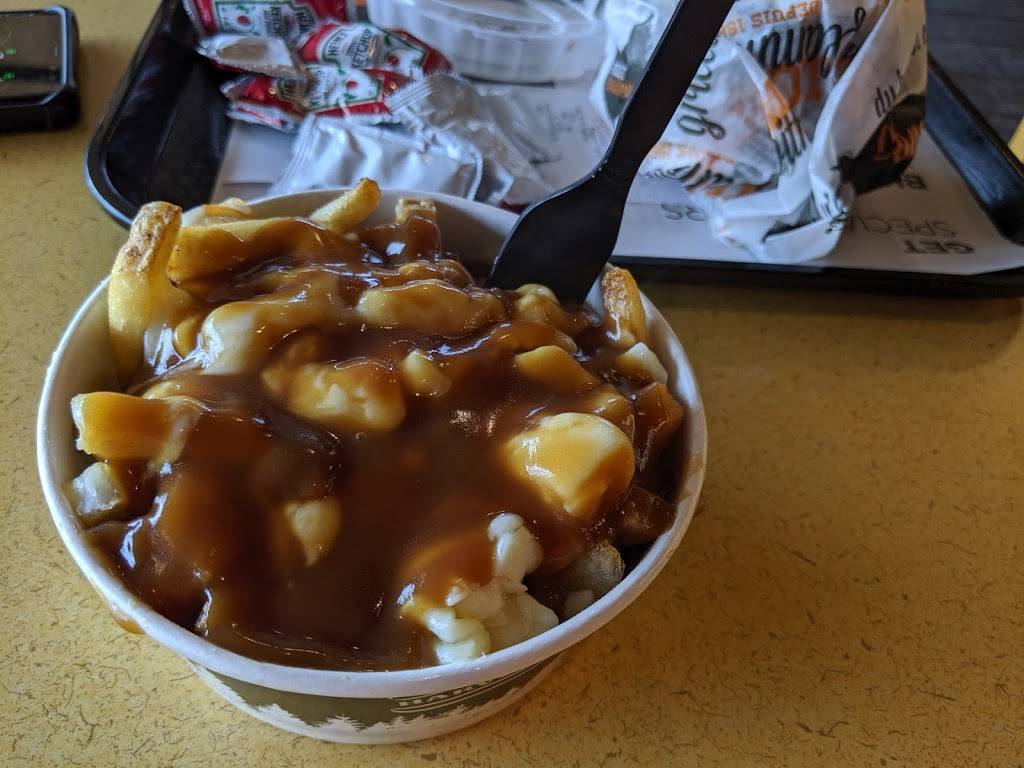 Harveys | restaurant | 4290 Innes Rd, Orléans, ON K4A 5E6, Canada | 6138247931 OR +1 613-824-7931