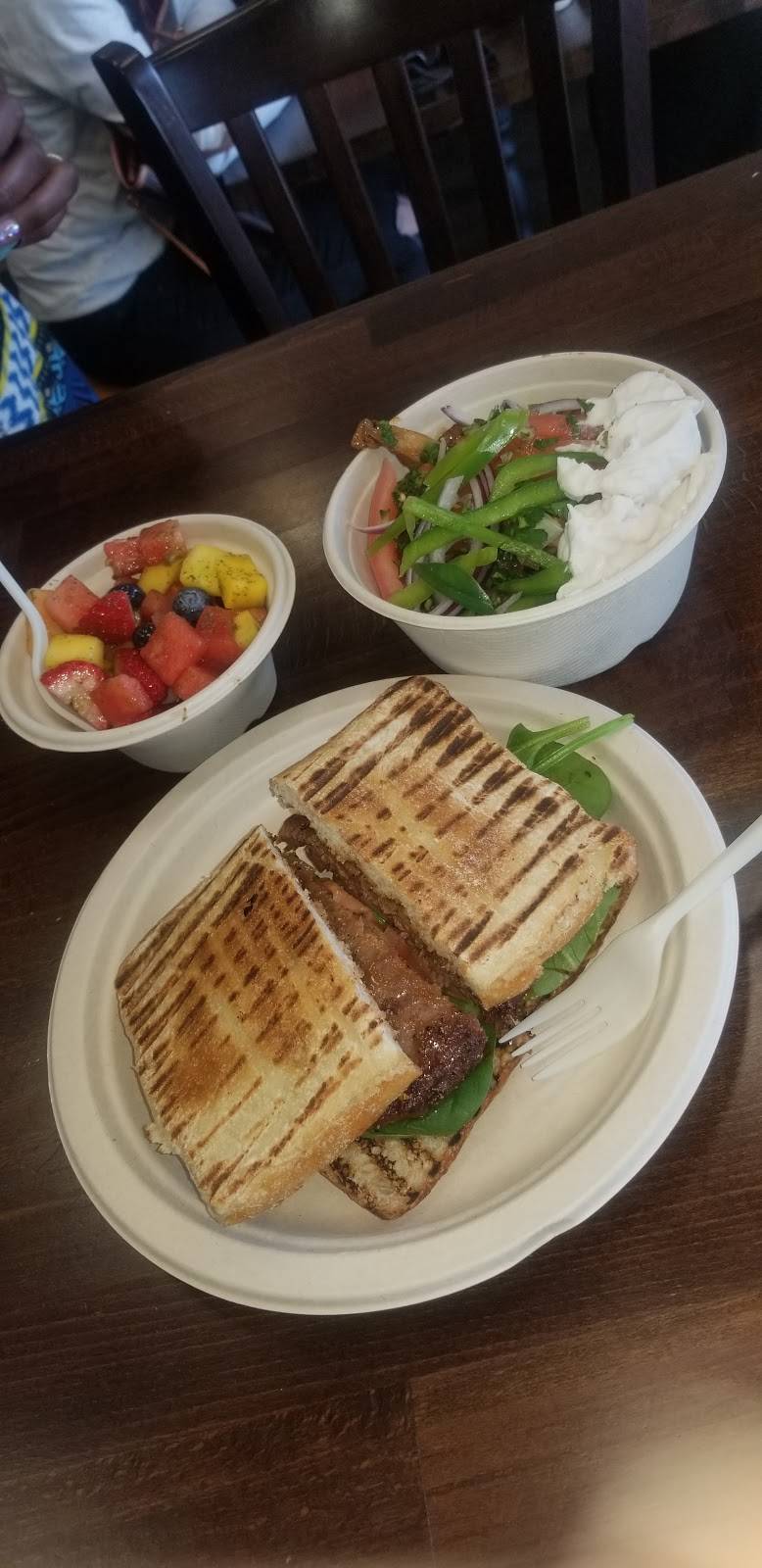 Earthtone Natural Kitchen & Market | restaurant | 1820 E Rte 66, Glendora, CA 91740, USA | 6263878199 OR +1 626-387-8199