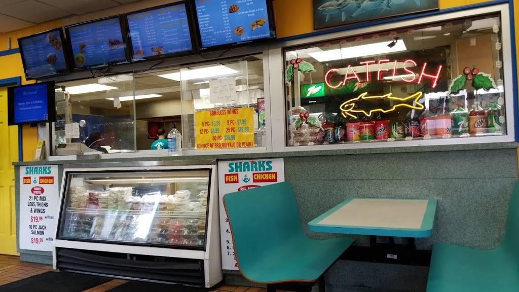 Sharks Fish & Chicken | restaurant | 5831 Calumet Ave, Hammond, IN 46320, USA | 2198520700 OR +1 219-852-0700