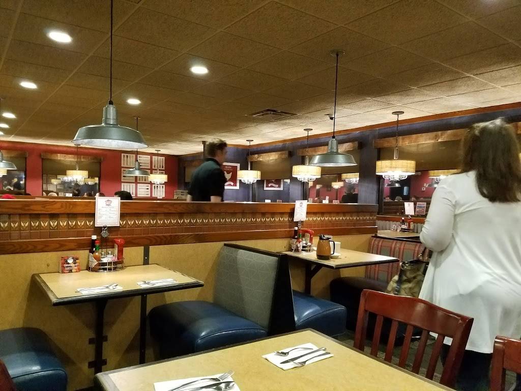 Ginghams Homestyle Restaurant | restaurant | 1881 Sherman Dr, St Charles, MO 63303, USA | 6369460266 OR +1 636-946-0266