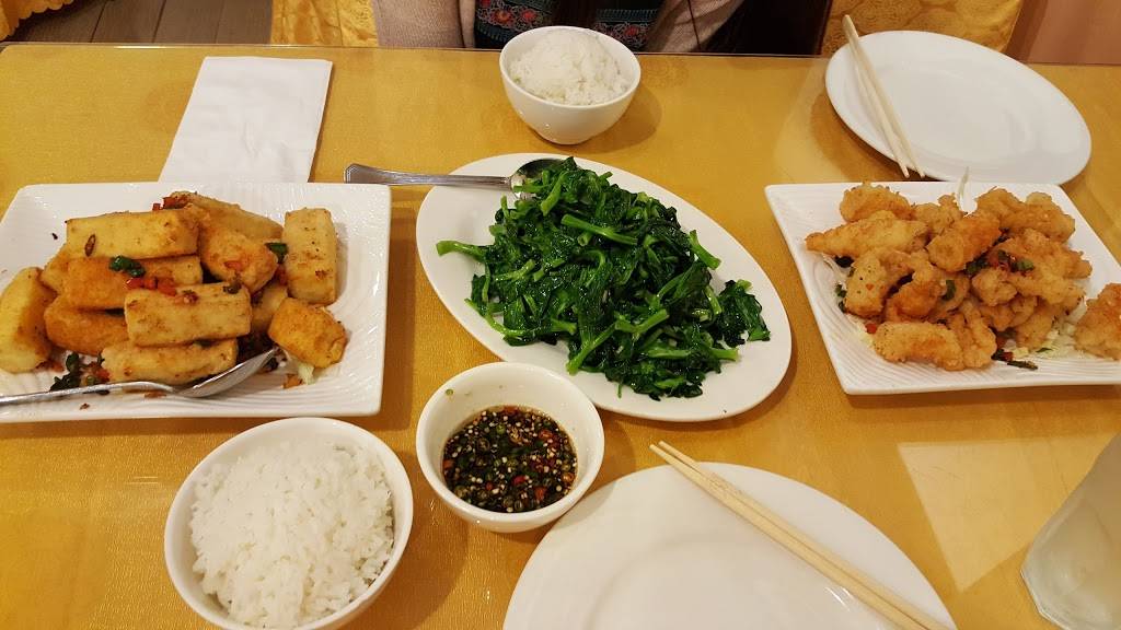 Changs Chinese Restaurant | restaurant | 1311 SW 107th Ave, Miami, FL 33174, USA | 3052218104 OR +1 305-221-8104