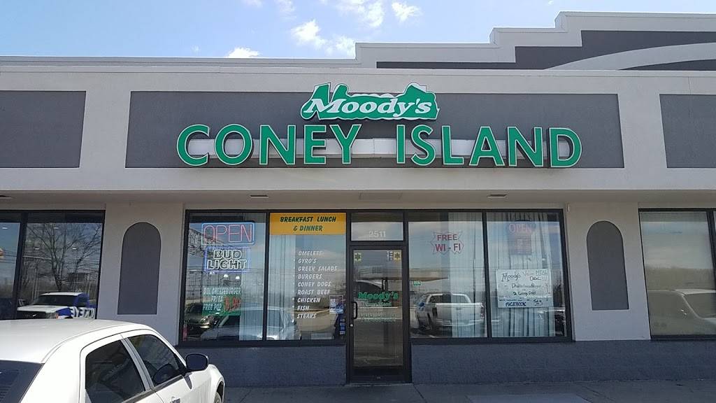 Moodys Coney Island Diner | meal takeaway | 2511 Oregon Rd, Northwood, OH 43619, USA | 4196668805 OR +1 419-666-8805