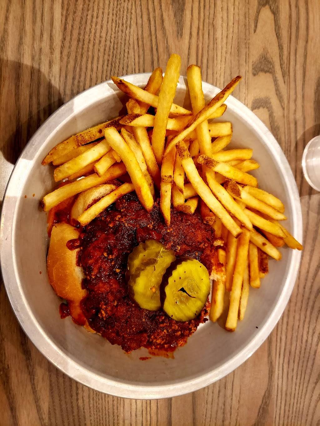 PDK Southern Kitchen & Pantry | restaurant | 8121 Sawyer Brown Rd Suite 204, Nashville, TN 37221, USA | 6159818081 OR +1 615-981-8081