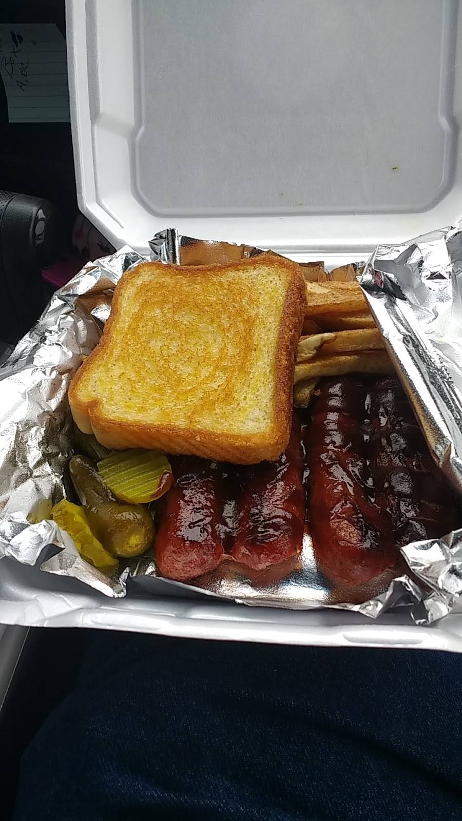 Fayes Place | restaurant | 1718 S Ewing Ave, Dallas, TX 75216, USA | 4698349952 OR +1 469-834-9952