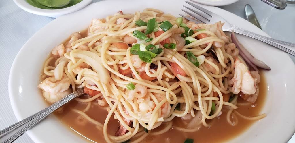 Estampas Peruanas Restaurant | restaurant | 715 El Camino Real, Redwood City, CA 94063, USA | 6503689340 OR +1 650-368-9340