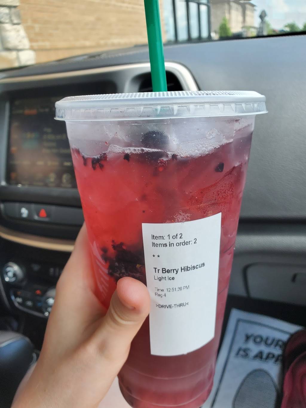 Starbucks | cafe | 25 Sweetbrier Ln #100, Bridgeport, WV 26330, USA | 6817585542 OR +1 681-758-5542