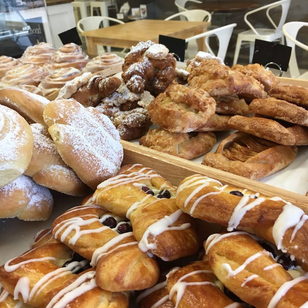 De Azúcar Bakery | bakery | 2781 Wrights Rd #1225, Oviedo, FL 32765, USA | 3219721924 OR +1 321-972-1924