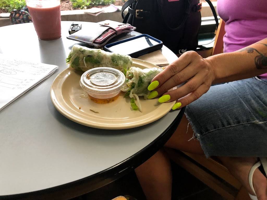 OR Smoothie & Cafe | cafe | 6654 Clayton Rd, St. Louis, MO 63117, USA | 3146478881 OR +1 314-647-8881