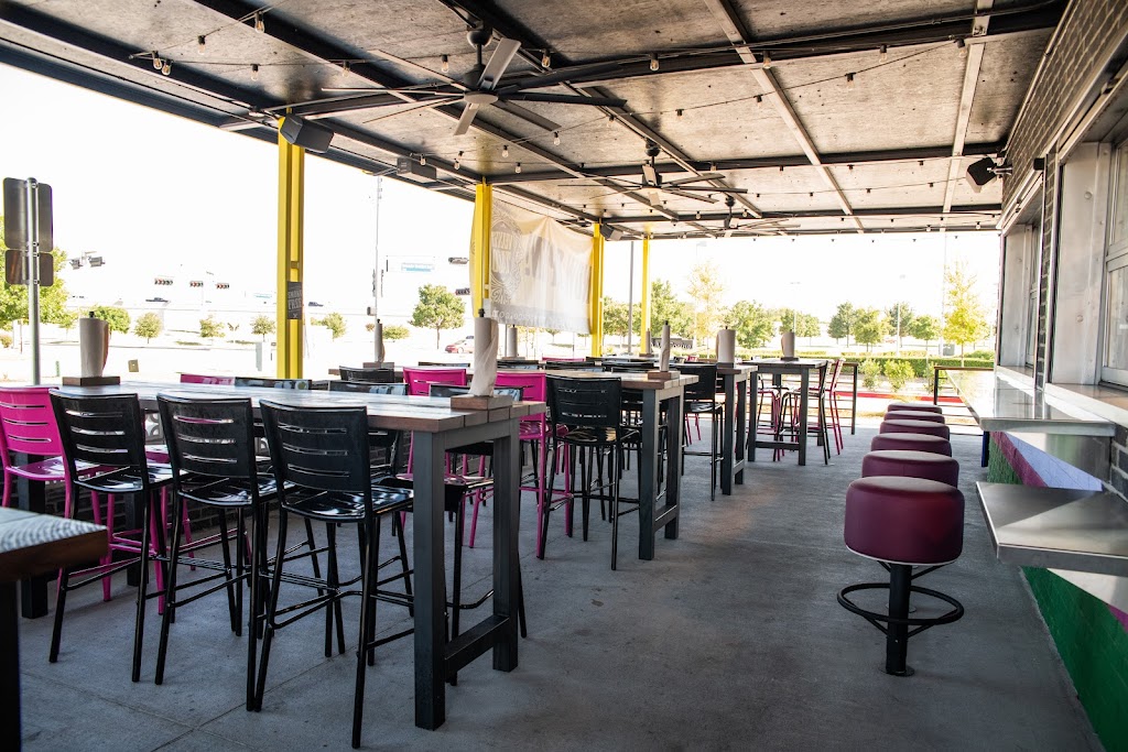 Velvet Taco | restaurant | 5350 Nebraska Furniture Mart Dr, The Colony, TX 75056, USA | 4698254595 OR +1 469-825-4595