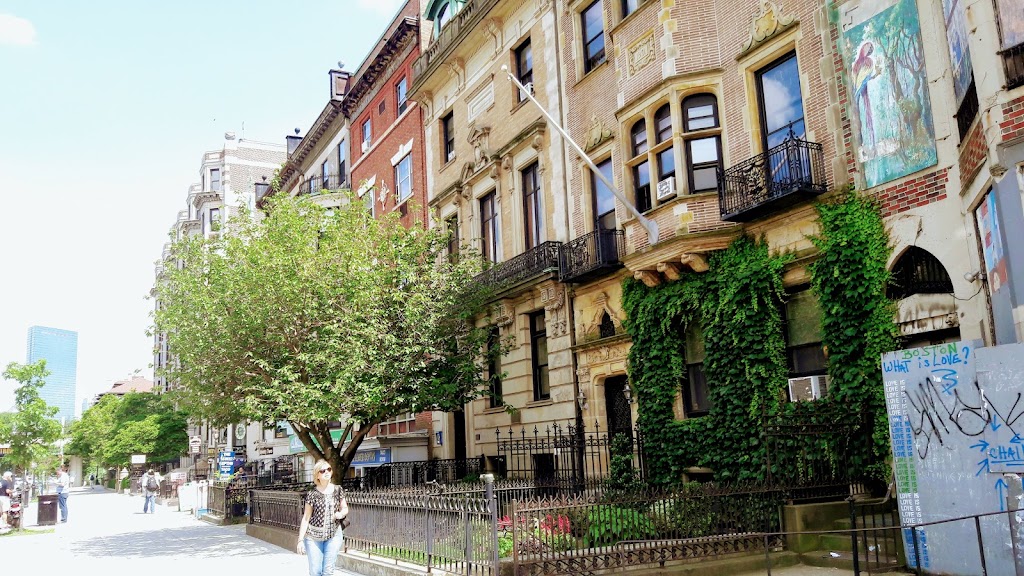 Cafe 472 | restaurant | 472 Commonwealth Avenue, Boston, MA 02215, USA | 6172364949 OR +1 617-236-4949