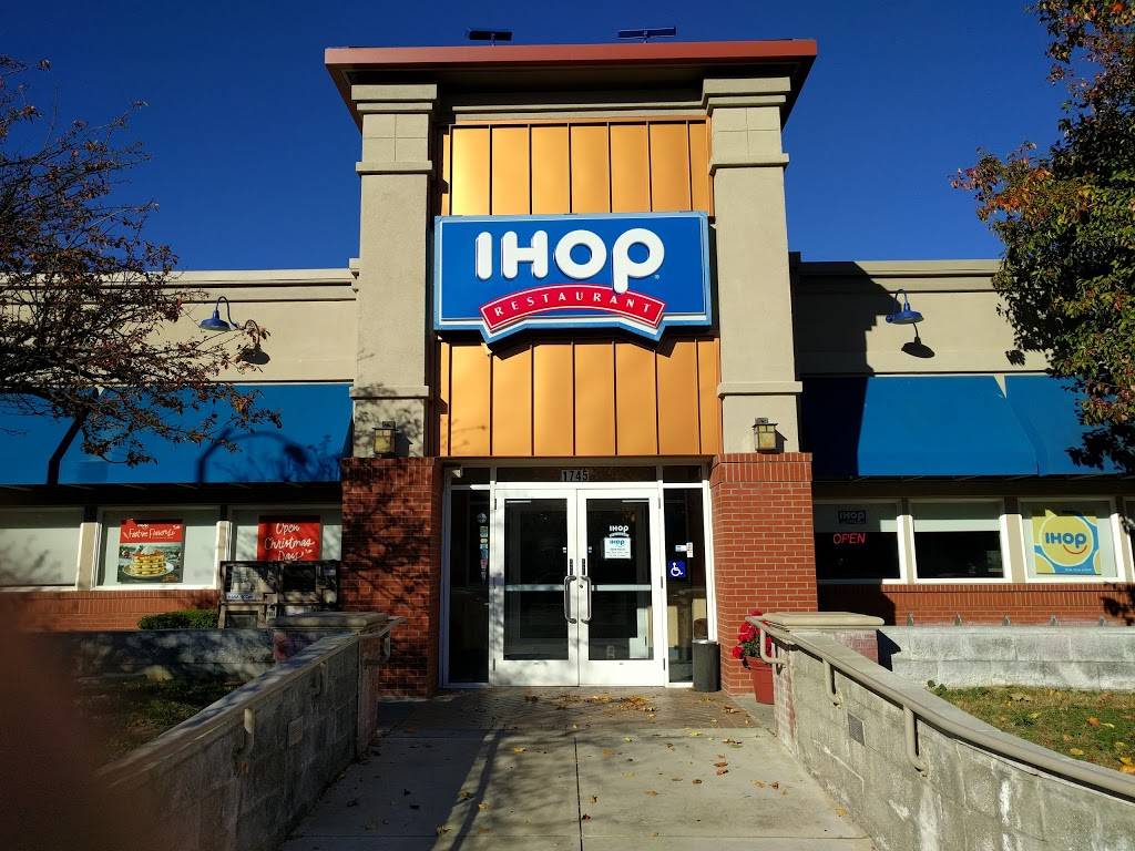 IHOP | restaurant | 1745 Cowell Blvd, Davis, CA 95618, USA | 5307500170 OR +1 530-750-0170