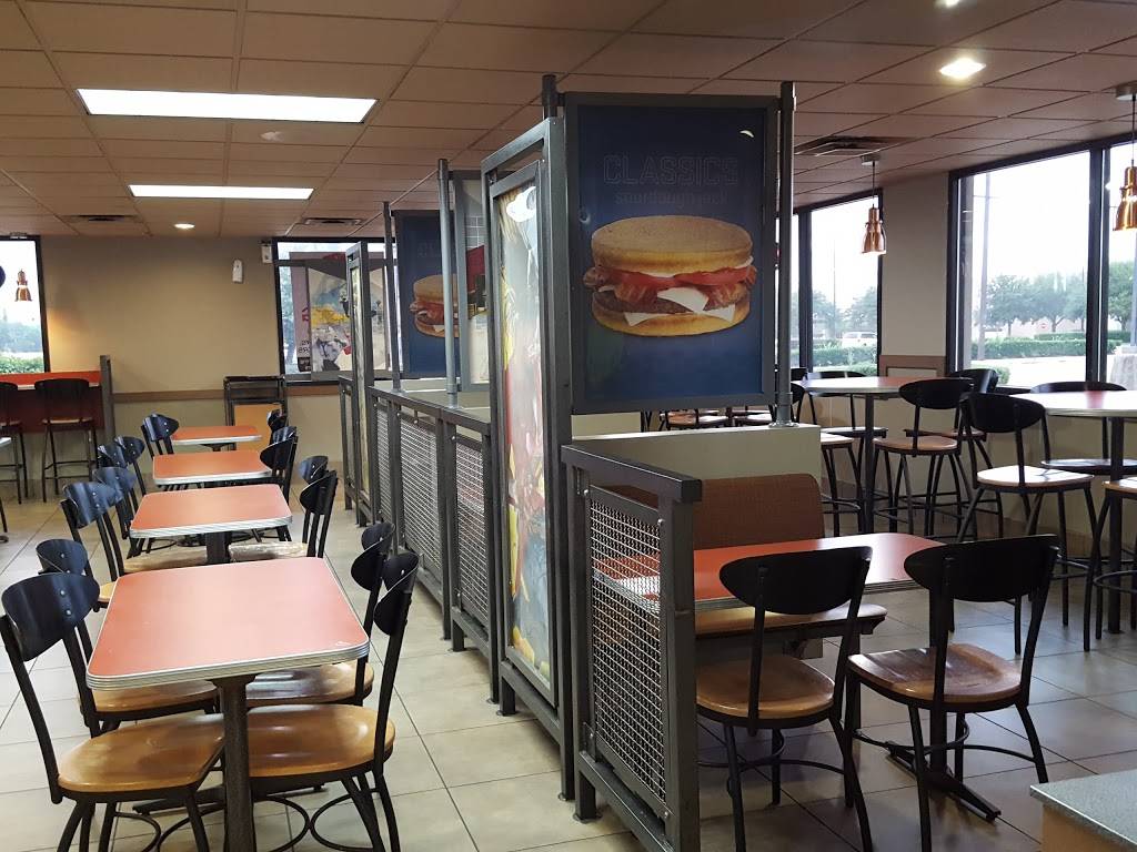 Jack in the Box | restaurant | 8601 W Bedford Euless Rd, Hurst, TX 76053, USA | 8172848614 OR +1 817-284-8614