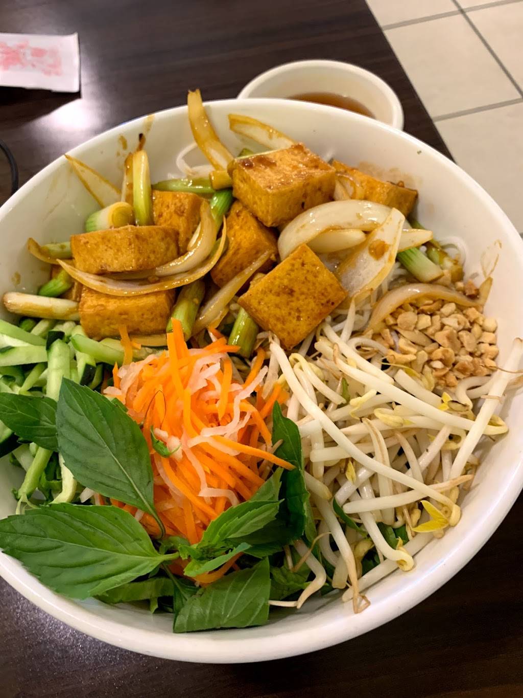 Pho Tan | restaurant | 2920 S Combee Rd, Lakeland, FL 33803, USA | 8636651312 OR +1 863-665-1312