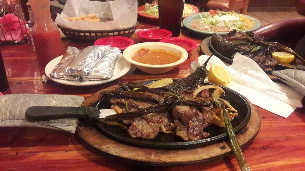 El Acapulco | restaurant | 1325 W Main St, Corning, AR 72422, USA | 8708575001 OR +1 870-857-5001