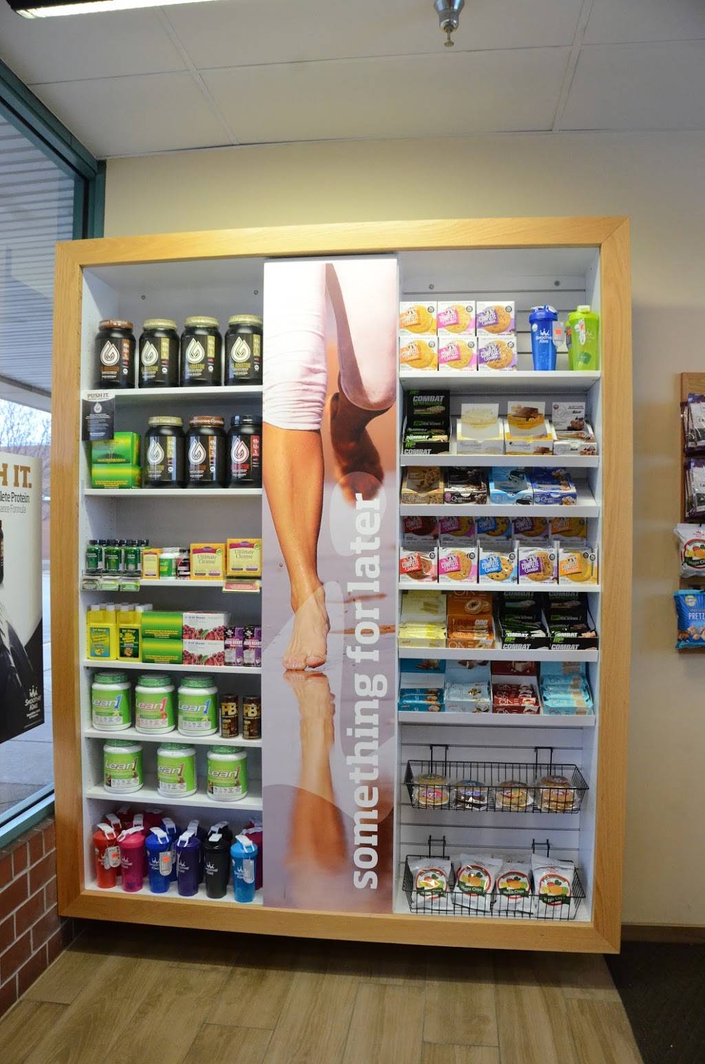 Smoothie King | restaurant | 2205 E Oakland Ave #3a, Bloomington, IL 61701, USA | 3096620865 OR +1 309-662-0865