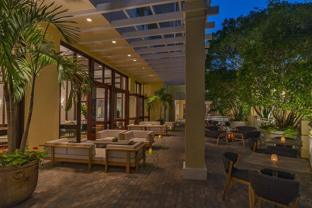 Mangroves Bar | night club | 5001 Coconut Rd #4, Bonita Springs, FL 34134, USA | 2394441234 OR +1 239-444-1234