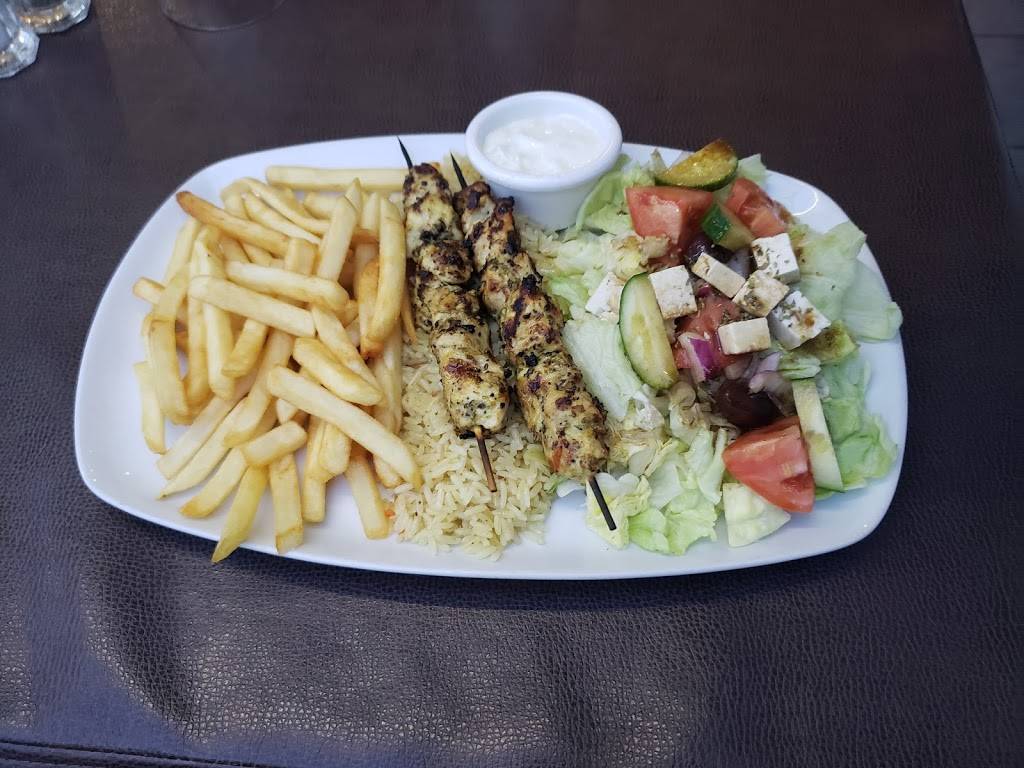 Resto-bar La Veranda | meal delivery | 6363 Boul Henri-Bourassa E, Montréal-Nord, QC H1G 2V5, Canada | 5147596363 OR +1 514-759-6363