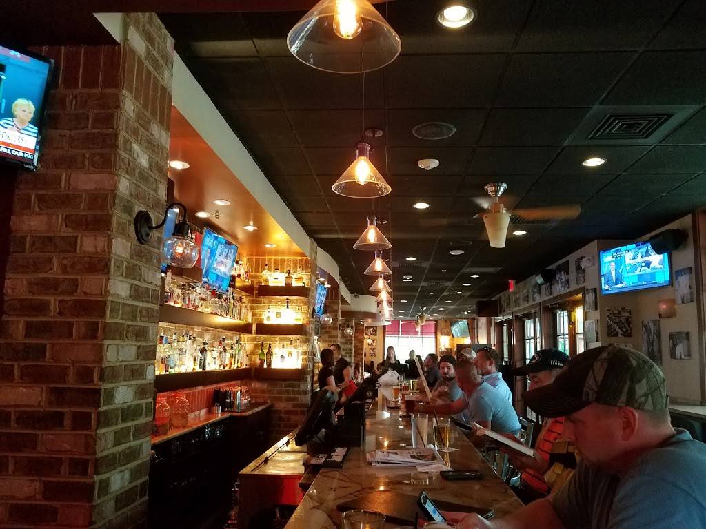 Pauls Deli & Neighborhood Restaurant | restaurant | 4345 New Town Ave, Williamsburg, VA 23188, USA | 7575652380 OR +1 757-565-2380